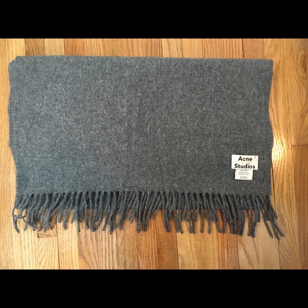 Acne Studios narrow Canada Scarf, grey melange